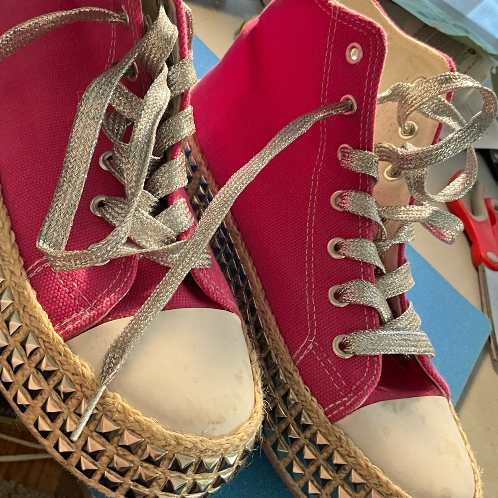 Women’s embellished high top